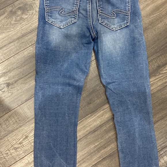 24w/29l Silver Jeans - Picture 2 of 3